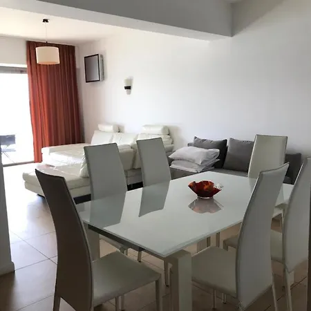 Tudors Residence Mamaia Apartament *